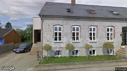 Boligudlejningsejendomme til salg i Vamdrup - Foto fra Google Street View