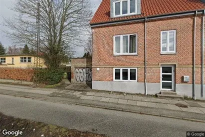 Boligudlejningsejendomme til salg i Århus V - Foto fra Google Street View