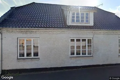 Boligudlejningsejendomme til salg i Hvalsø - Foto fra Google Street View