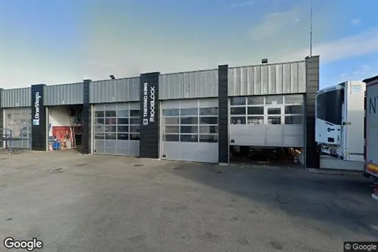 Lagerlokaler til salg i Brøndby - Foto fra Google Street View