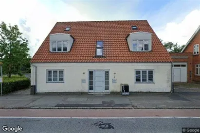 Boligudlejningsejendomme til salg i Ruds Vedby - Foto fra Google Street View