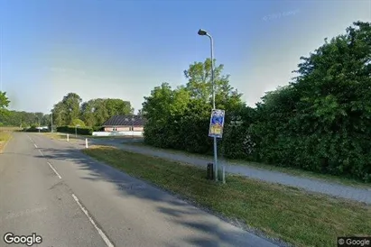 Boligudlejningsejendomme til salg i Holmegaard - Foto fra Google Street View