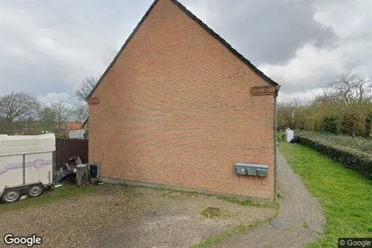 Boligudlejningsejendomme til salg i Hadsten - Foto fra Google Street View
