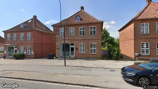 Erhvervslejemål til salg i Holte - Foto fra Google Street View
