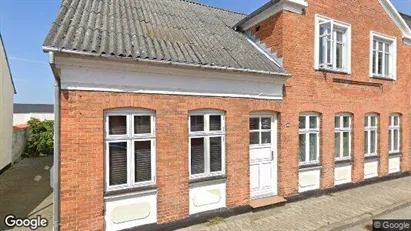 Boligudlejningsejendomme til salg i Nibe - Foto fra Google Street View