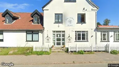 Boligudlejningsejendomme til salg i Dronningmølle - Foto fra Google Street View