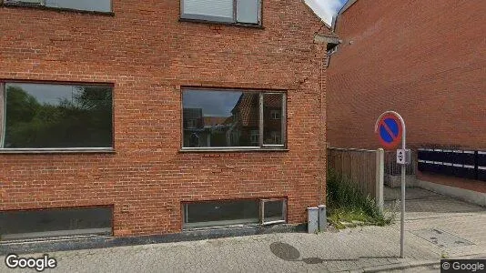 Boligudlejningsejendomme til salg i Esbjerg Centrum - Foto fra Google Street View