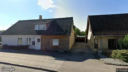 Boligudlejningsejendomme til salg i Karise - Foto fra Google Street View