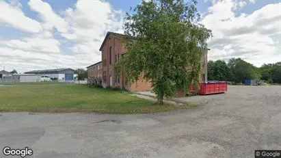 Boligudlejningsejendomme til salg i Dybvad - Foto fra Google Street View