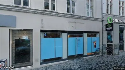 Boligudlejningsejendomme til salg i København K - Foto fra Google Street View