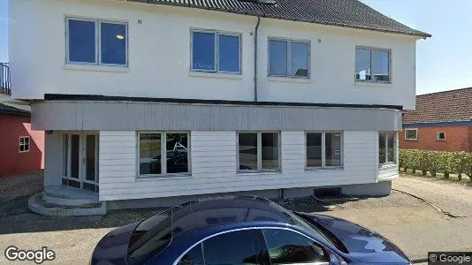 Boligudlejningsejendomme til salg i Esbjerg Ø - Foto fra Google Street View