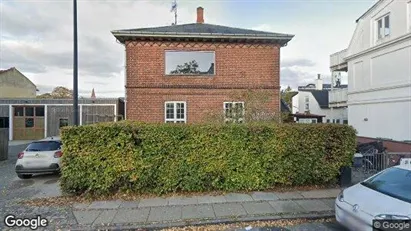 Erhvervslejemål til leje i Klampenborg - Foto fra Google Street View