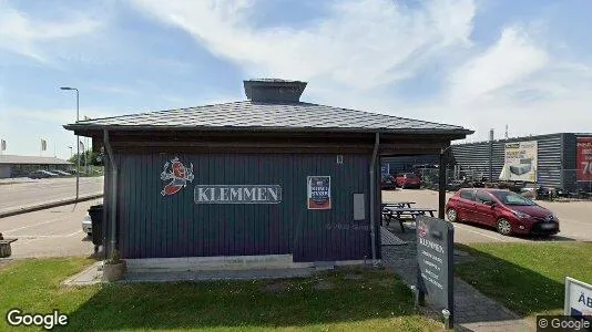 Boligudlejningsejendomme til salg i Holbæk - Foto fra Google Street View