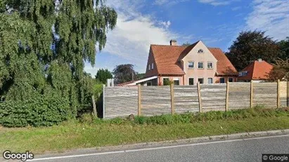 Erhvervslejemål til salg i Frederiksværk - Foto fra Google Street View