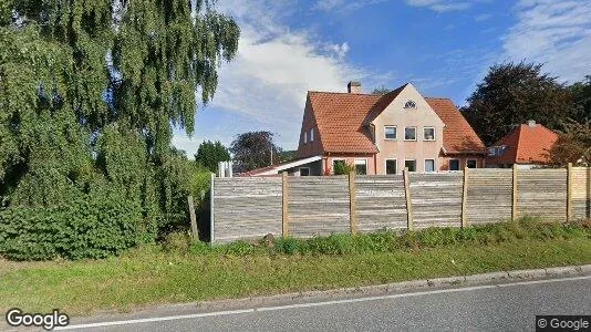 Erhvervslejemål til salg i Frederiksværk - Foto fra Google Street View