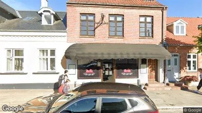 Boligudlejningsejendomme til salg i Middelfart - Foto fra Google Street View