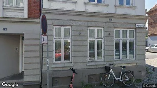Boligudlejningsejendomme til salg i Århus C - Foto fra Google Street View