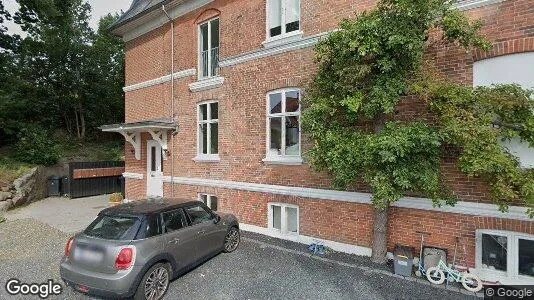 Boligudlejningsejendomme til salg i Snekkersten - Foto fra Google Street View