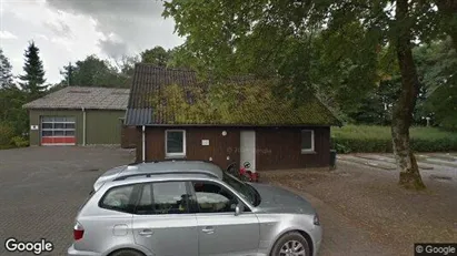 Erhvervslejemål til salg i Give - Foto fra Google Street View