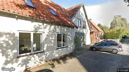 Boligudlejningsejendomme til salg i Askeby - Foto fra Google Street View