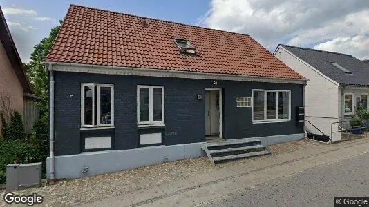 Boligudlejningsejendomme til salg i Hobro - Foto fra Google Street View