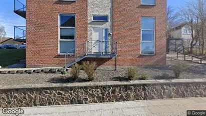 Boligudlejningsejendomme til salg i Hadsten - Foto fra Google Street View