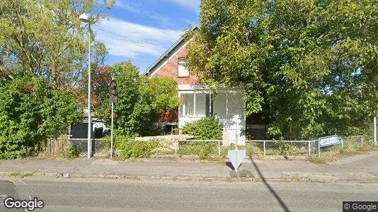 Boligudlejningsejendomme til salg i Frederiksværk - Foto fra Google Street View