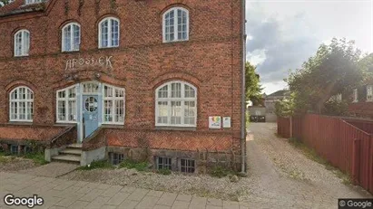 Boligudlejningsejendomme til salg i Hornbæk - Foto fra Google Street View