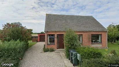 Boligudlejningsejendomme til salg i Holeby - Foto fra Google Street View