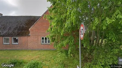 Boligudlejningsejendomme til salg i Veflinge - Foto fra Google Street View