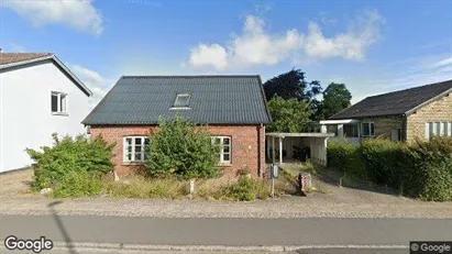 Boligudlejningsejendomme til salg i Karup J - Foto fra Google Street View