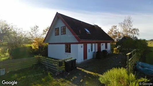 Boligudlejningsejendomme til salg i Orø - Foto fra Google Street View