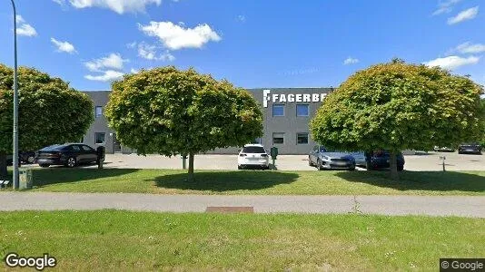 Erhvervslejemål til leje i Brøndby - Foto fra Google Street View