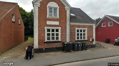 Boligudlejningsejendomme til salg i Ølgod - Foto fra Google Street View