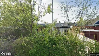 Boligudlejningsejendomme til salg i København S - Foto fra Google Street View
