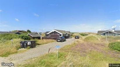 Boligudlejningsejendomme til salg i Hvide Sande - Foto fra Google Street View