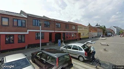 Boligudlejningsejendomme til salg i Nykøbing Sjælland - Foto fra Google Street View