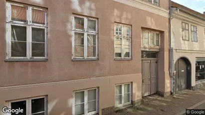 Boligudlejningsejendomme til salg i Helsingør - Foto fra Google Street View