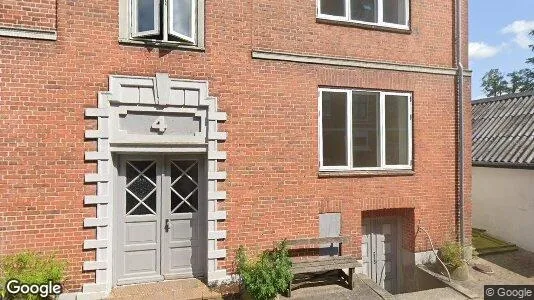Boligudlejningsejendomme til salg i Randers C - Foto fra Google Street View