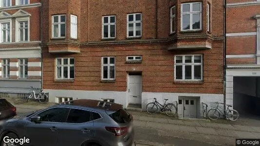 Erhvervslejemål til salg i Århus N - Foto fra Google Street View