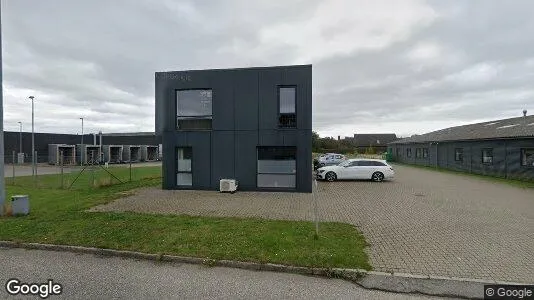 Erhvervslejemål til leje i Løsning - Foto fra Google Street View