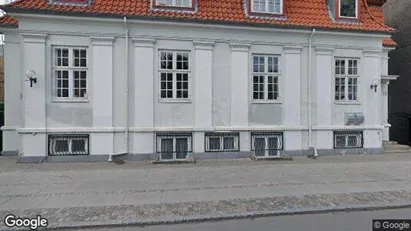 Boligudlejningsejendomme til salg i Frederiksberg C - Foto fra Google Street View