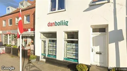 Boligudlejningsejendomme til salg i Hornbæk - Foto fra Google Street View