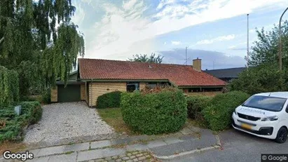 Erhvervslejemål til leje i Ishøj - Foto fra Google Street View