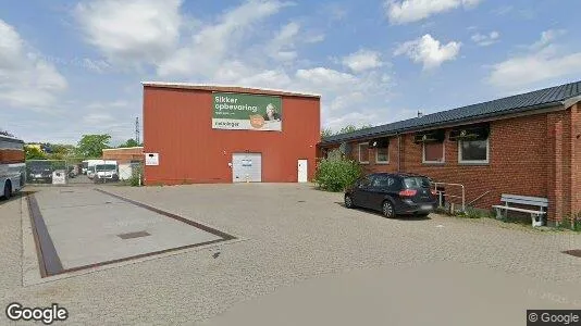 Lagerlokaler til leje i Vallensbæk Strand - Foto fra Google Street View