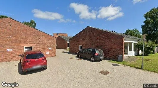 Boligudlejningsejendomme til salg i Allingåbro - Foto fra Google Street View