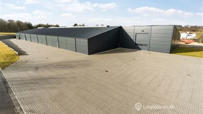 Regulært lager med porte