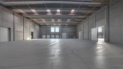 NYOPFØRT LAGER- OG LOGISTIKCENTER I PADBORG UDLEJES HELT ELLER DELVIST