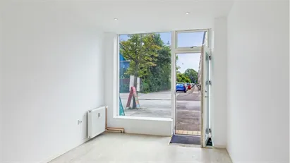 Nyrenoveret klinik rum til leje