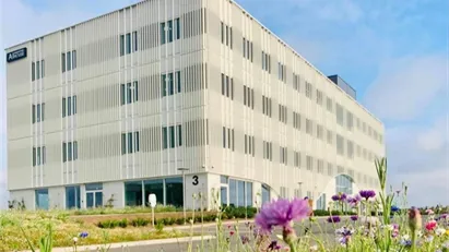 Lyst og moderne kontorlejemål i DANDY Business Park – tæt på E45